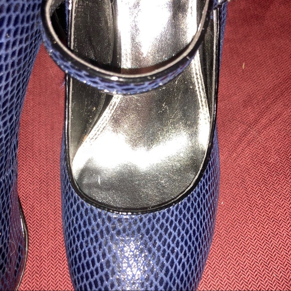 WHBM Heels - Picture 5 of 5